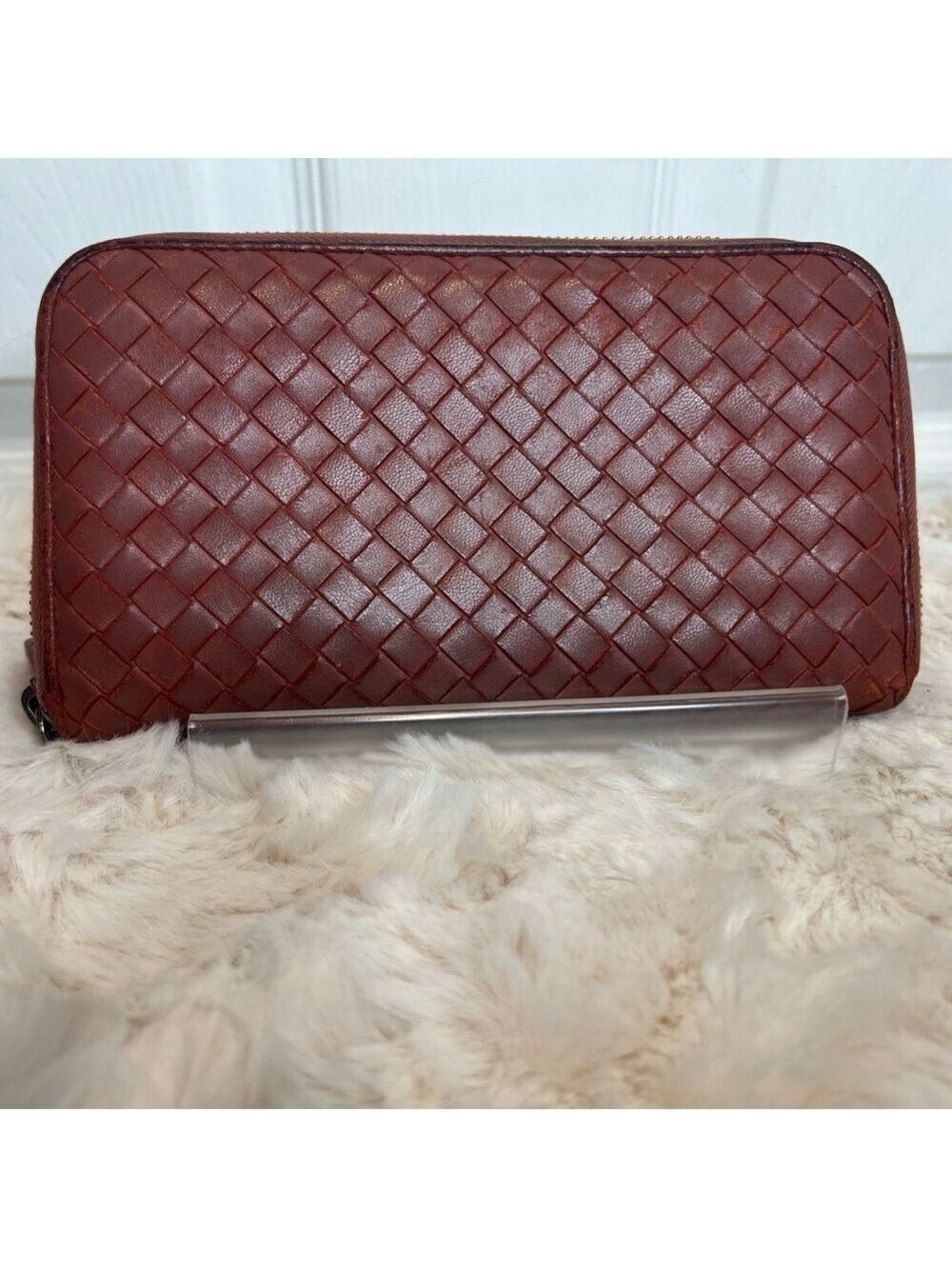 BOTTEGA VENETA INTRECCIATO WEAVE LEATHER CONTINENTAL WALLET